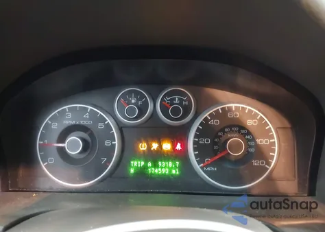 2008 Ford Fusion Se z USA, uszkodzony, nr VIN 3FAHP07138R228850